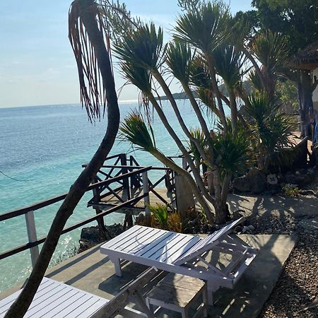 Nini'S Beach Bungalows Bira Exterior photo