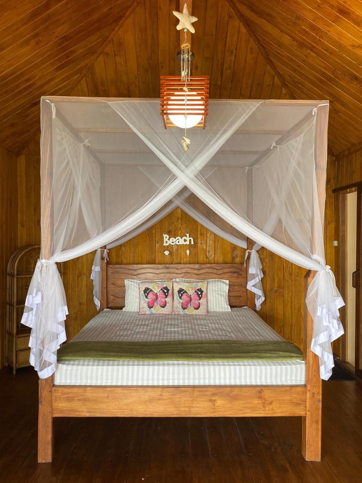 Nini'S Beach Bungalows Bira Exterior photo
