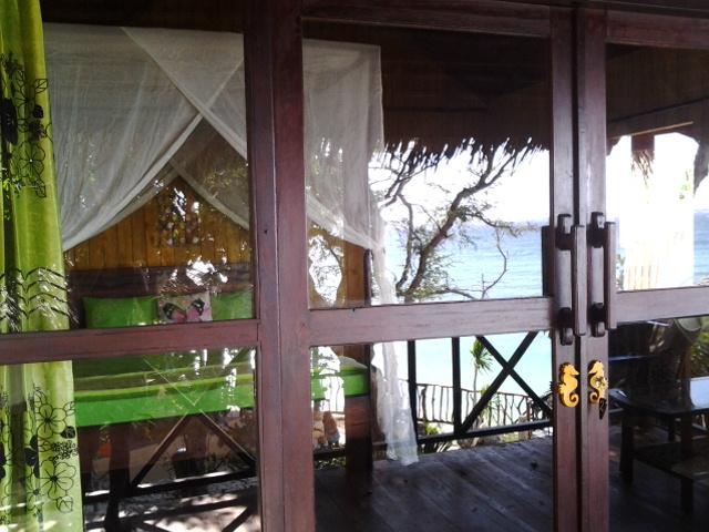 Nini'S Beach Bungalows Bira Exterior photo